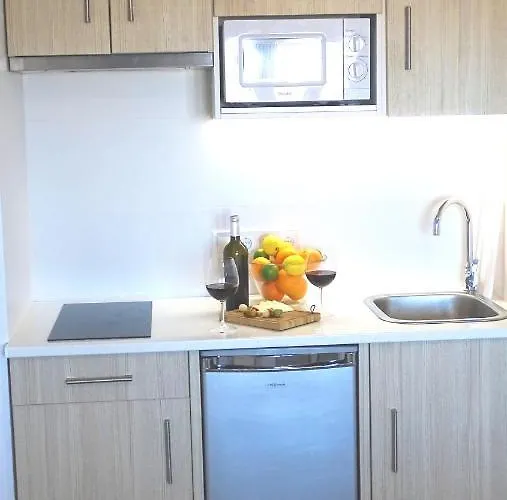 With Terrace And Pool Lägenhet