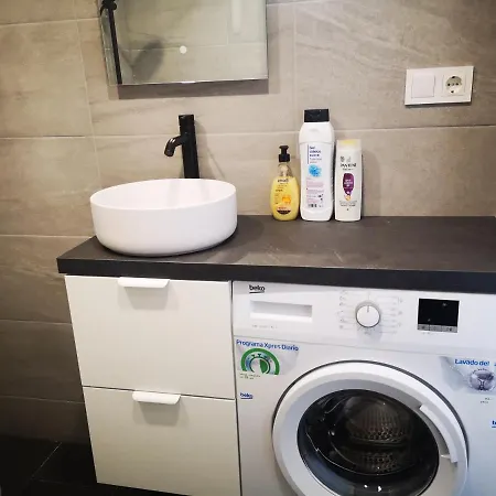 Apartment With Terrace And Pool Torrevieja