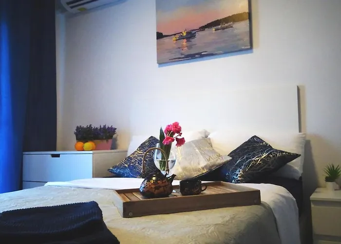 With Terrace And Pool Apartment Torrevieja